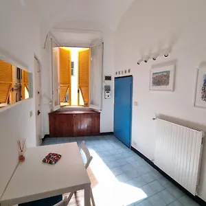 In Metelino Appartamento Genova